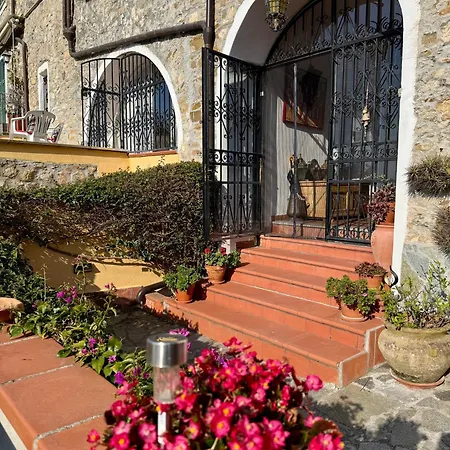 Casa Belvedere Mit Blick Auf Wasser * Diano San Pietro